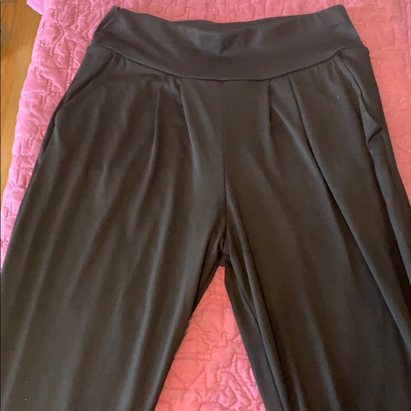 Cropped pants - Picture 2 of 4